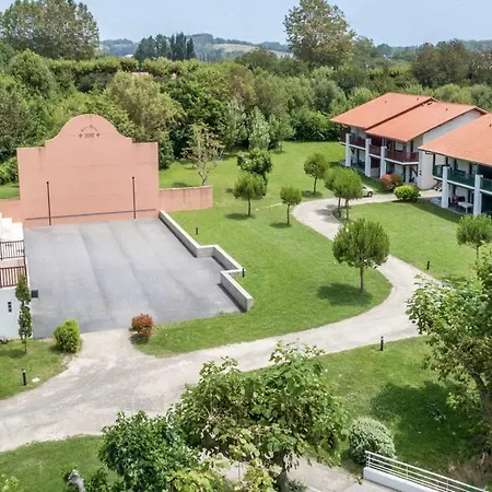 Aparthotel Odalys Domaine Iratzia 4*