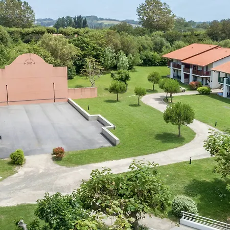 Odalys Domaine Iratzia Aparthotel 4*