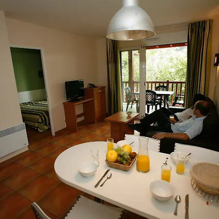 Aparthotel Odalys Domaine Iratzia