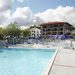 Odalys Erromardie 4* Сен-Жан-де-Люз