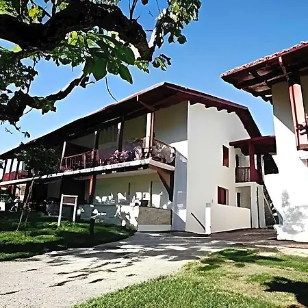 Aparthotel Odalys Erromardie 4*