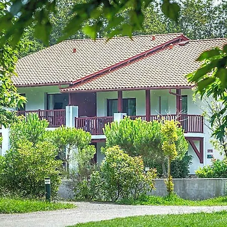 Odalys Erromardie Aparthotel Saint-Jean-de-Luz