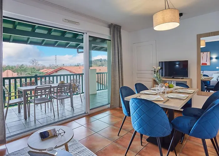 Aparthotel Odalys Erromardie 4*