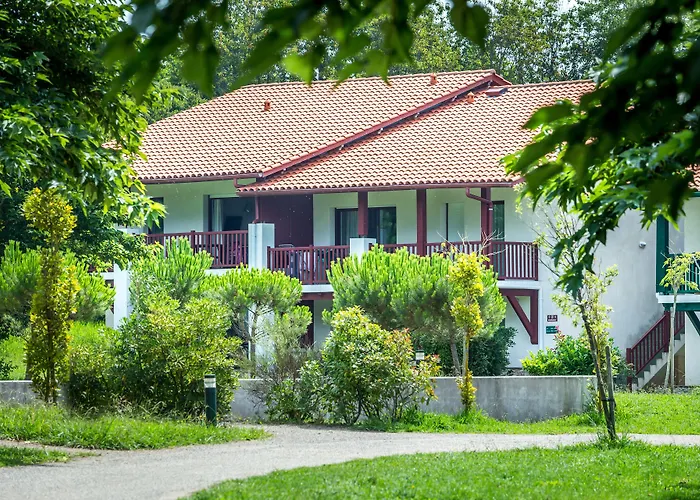Odalys Erromardie Aparthotel Saint-Jean-de-Luz